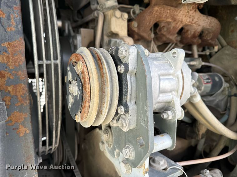 image for item DV1874 2000 Elgin Pelican Series P street sweeper