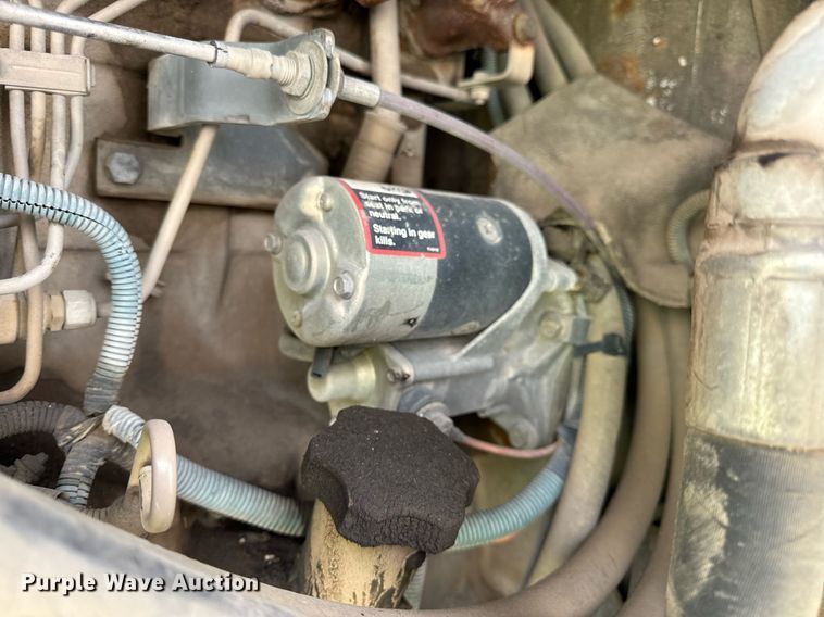 image for item DV1874 2000 Elgin Pelican Series P street sweeper