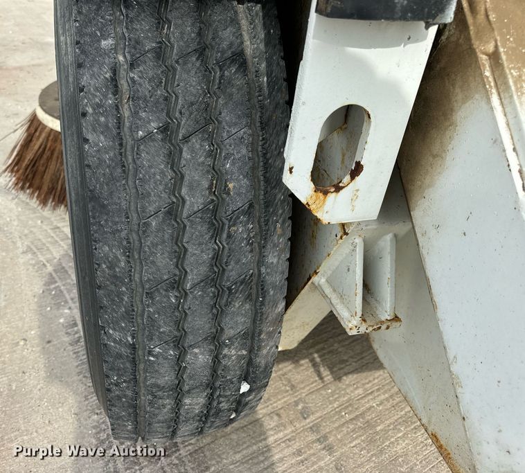 image for item DV1874 2000 Elgin Pelican Series P street sweeper