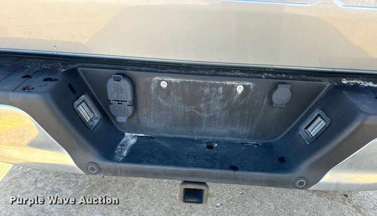 image for item DV1891 2020 Ford F150 Crew Cab pickup truck