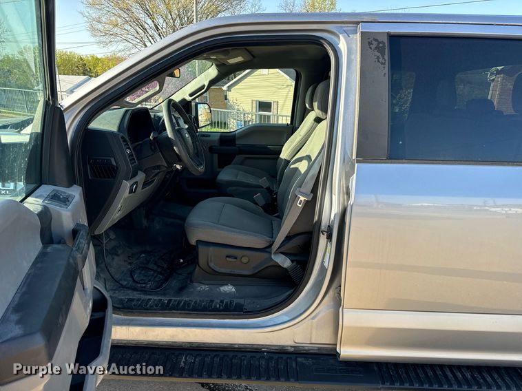 image for item DV1891 2020 Ford F150 Crew Cab pickup truck