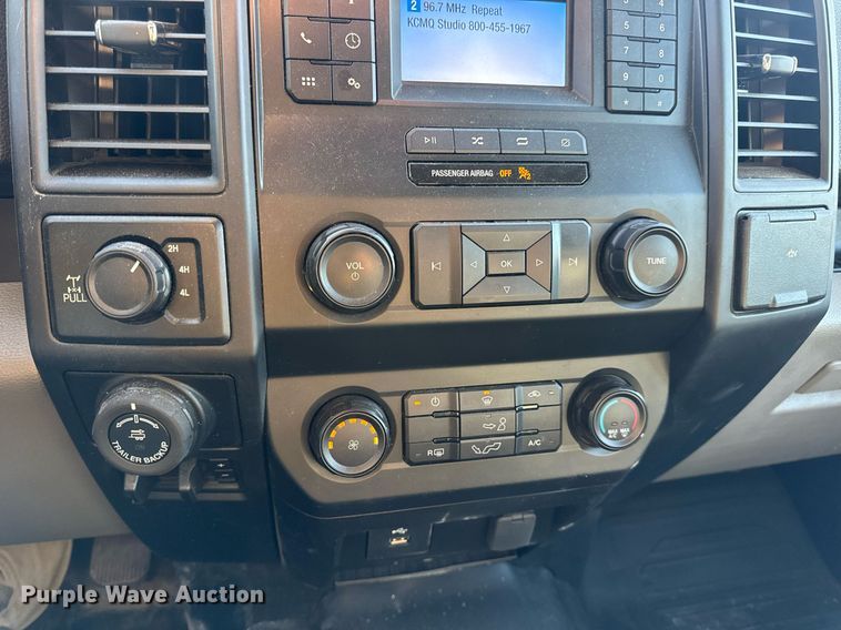 image for item DV1891 2020 Ford F150 Crew Cab pickup truck