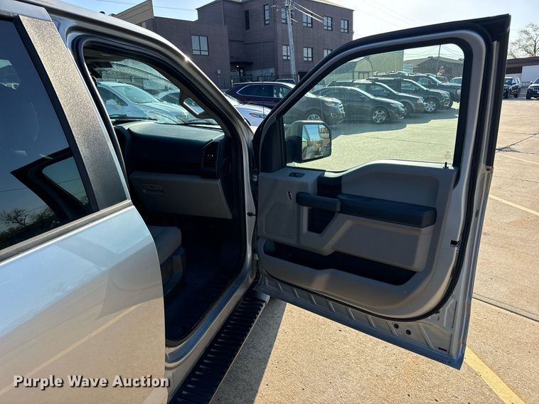 image for item DV1891 2020 Ford F150 Crew Cab pickup truck