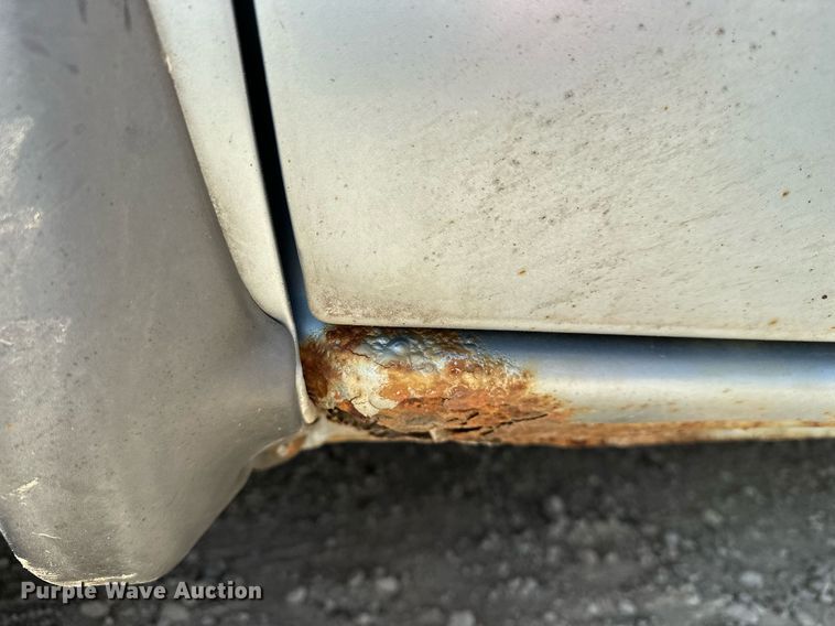 image for item DV2863 2005 Dodge Grand Caravan van