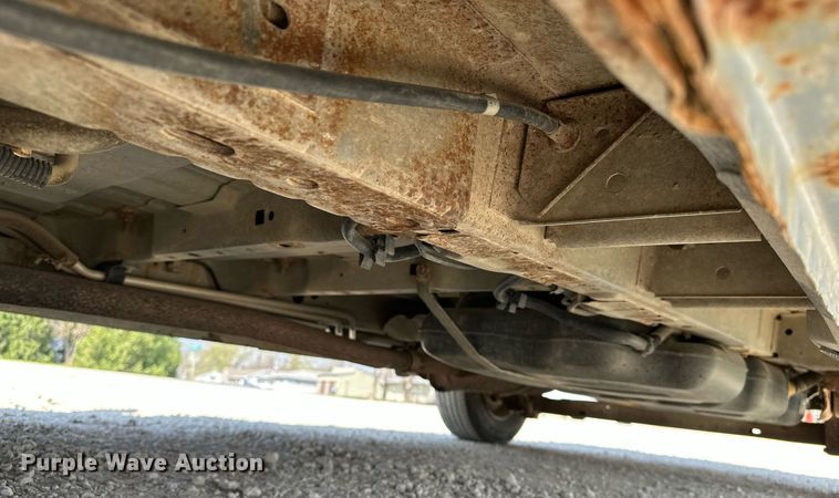 image for item DV2863 2005 Dodge Grand Caravan van