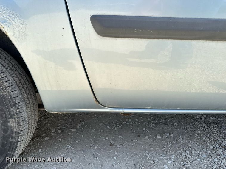 image for item DV2863 2005 Dodge Grand Caravan van