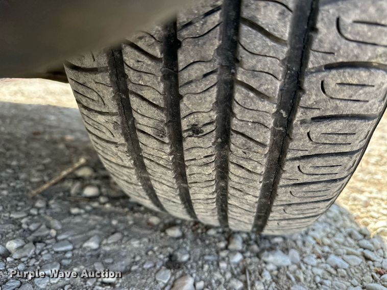 image for item DV2863 2005 Dodge Grand Caravan van