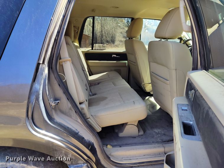 image for item DV6724 2015 Ford Expedition SUV