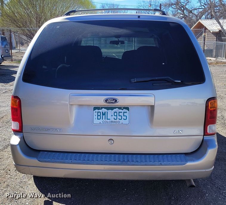 image for item DV6726 2002 Ford Windstar LX van