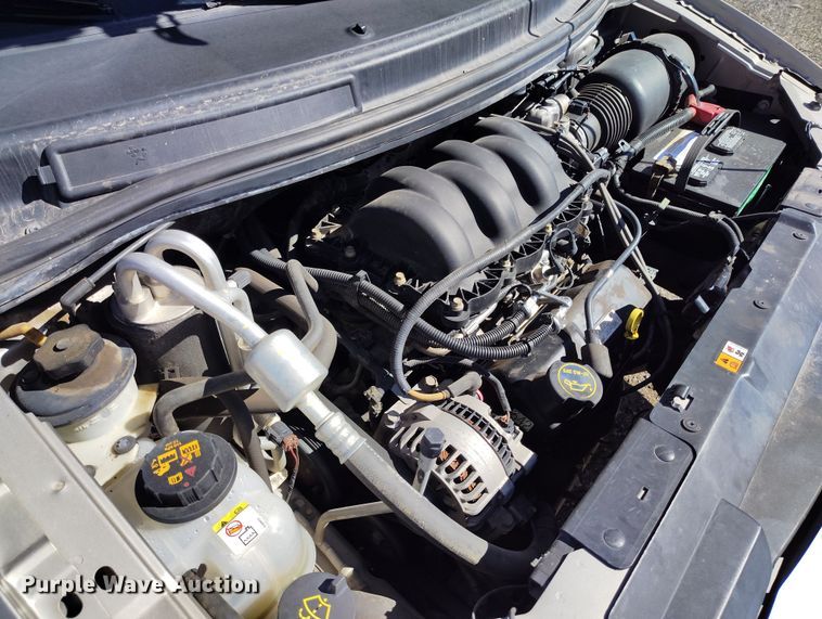 image for item DV6726 2002 Ford Windstar LX van