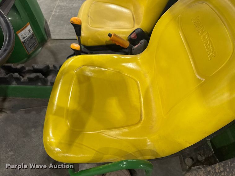 image for item DW1861 2008 John Deere Gator utility vehicle