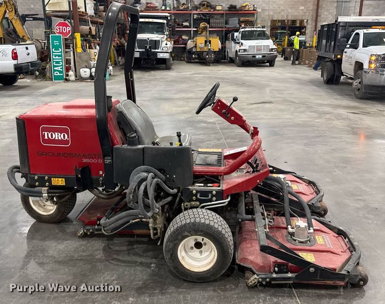 image for item DW1862 Toro Ground Master 3500D ZTR lawn mower