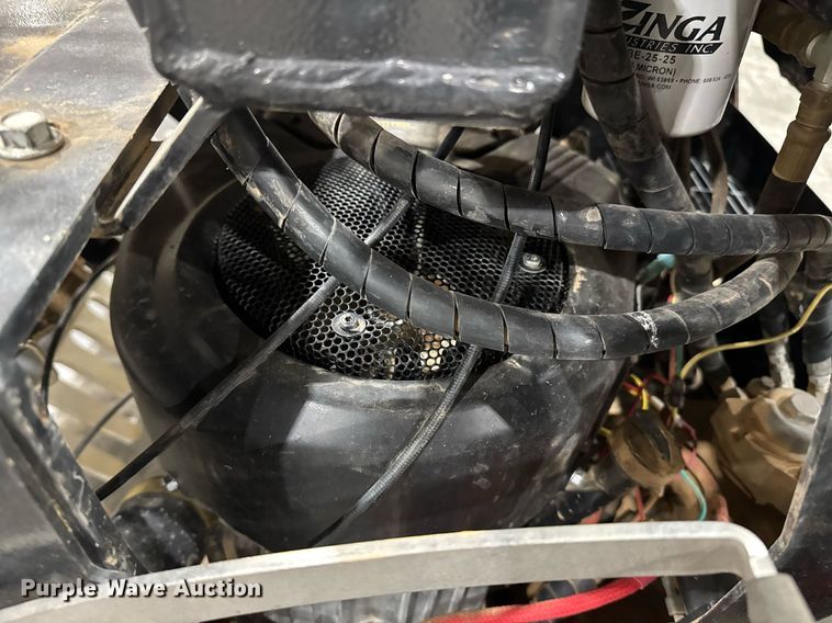 image for item DW1863 Abi Force field groomer