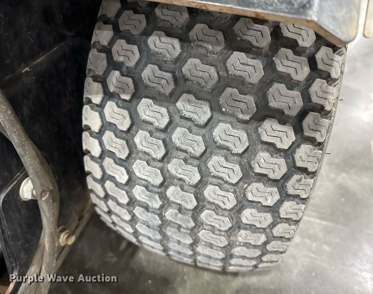 image for item DW1863 Abi Force field groomer