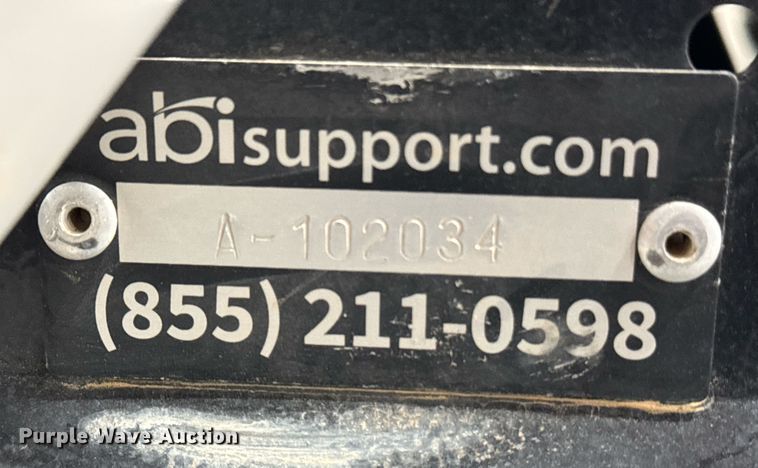 image for item DW1863 Abi Force field groomer