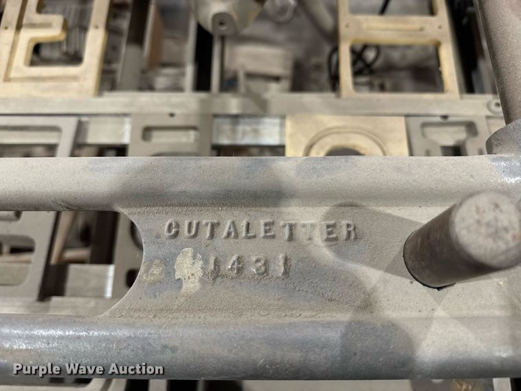 image for item DW1866 Game Time Inc. Cutaletter router table