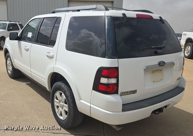 image for item DW1867 2009 Ford Explorer SUV
