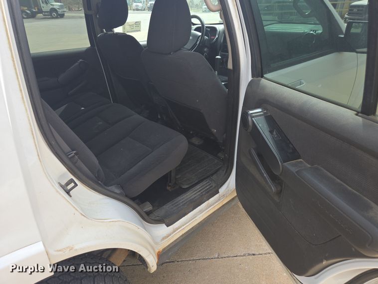 image for item DW1867 2009 Ford Explorer SUV
