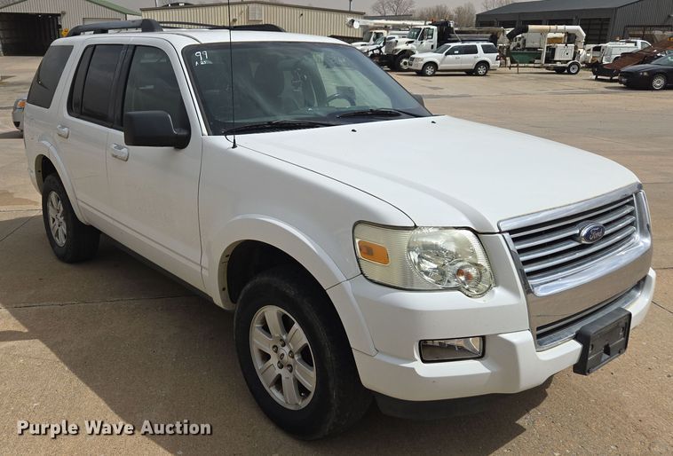 image for item DW1868 2009 Ford Explorer XLT SUV