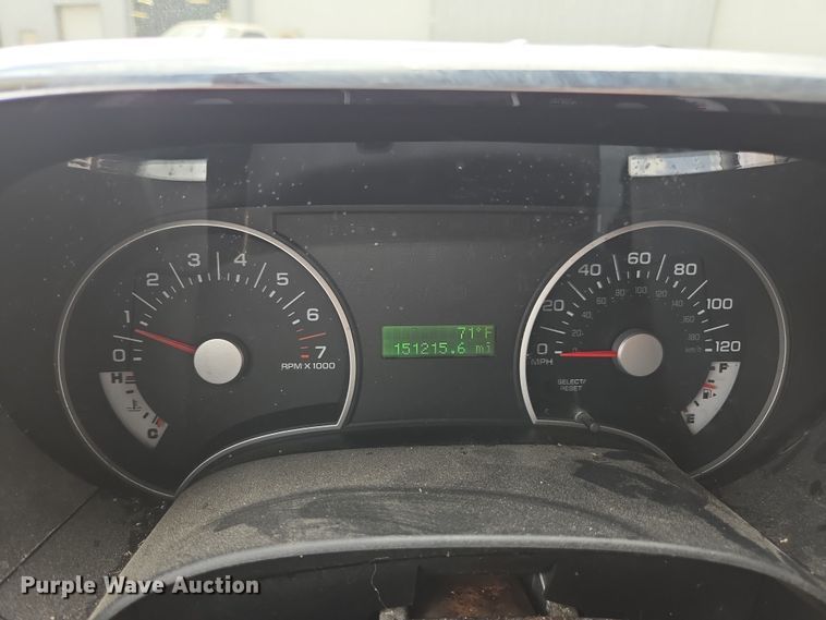 image for item DW1868 2009 Ford Explorer XLT SUV