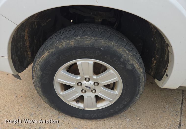 image for item DW1868 2009 Ford Explorer XLT SUV