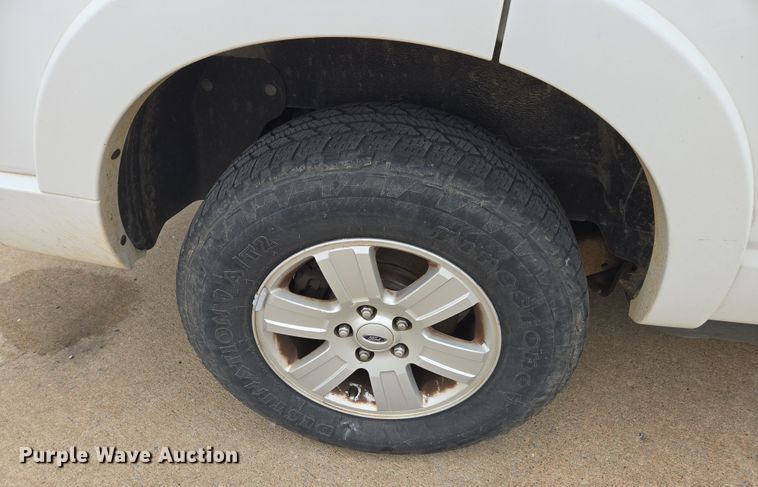 image for item DW1868 2009 Ford Explorer XLT SUV