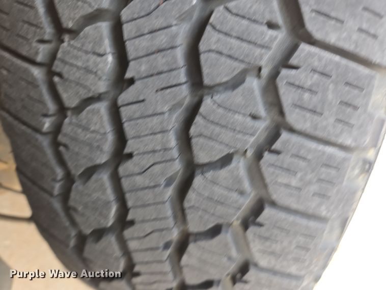 image for item DW1868 2009 Ford Explorer XLT SUV