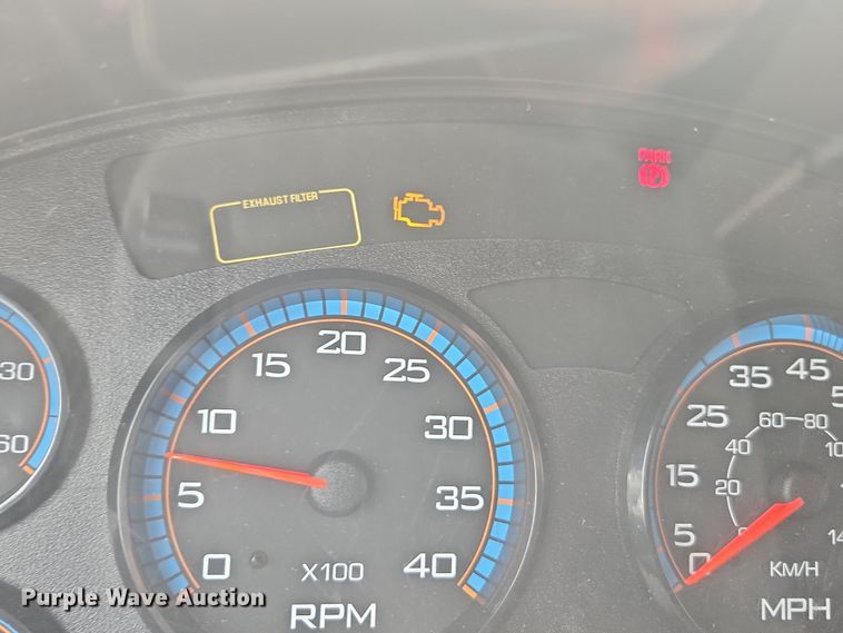 image for item DW1869 2010 International 7400 dump truck