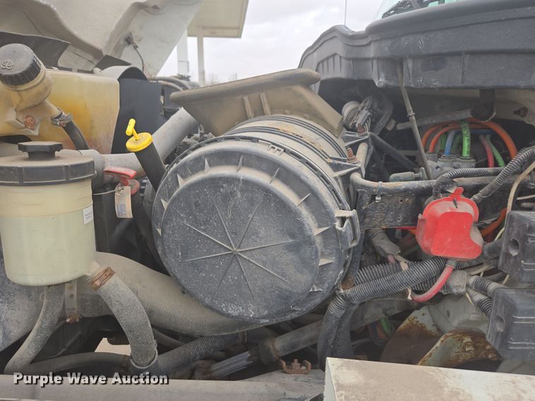 image for item DW1869 2010 International 7400 dump truck