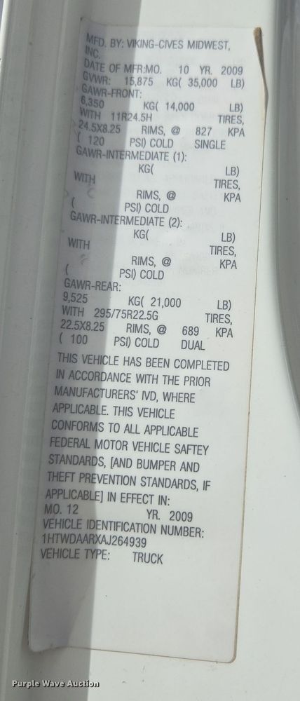 image for item DW1869 2010 International 7400 dump truck