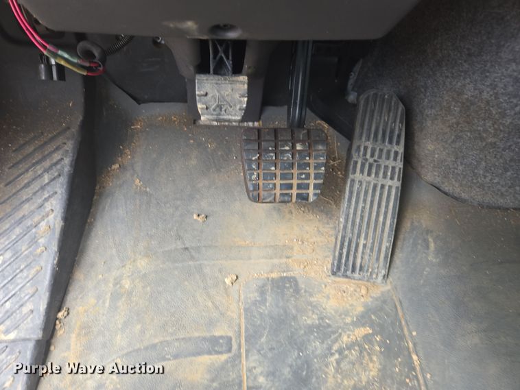 image for item DW1870 2007 Freightliner M2 106 bucket truck