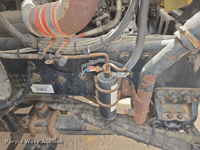 image for item DW1870 2007 Freightliner M2 106 bucket truck