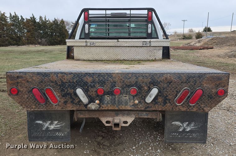 image for item DW3235 1998 Chevrolet C2500 flatbed pickup truck