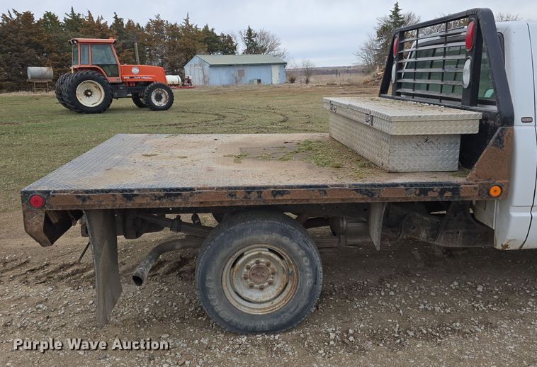 image for item DW3235 1998 Chevrolet C2500 flatbed pickup truck