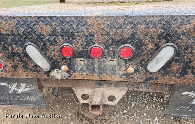 image for item DW3235 1998 Chevrolet C2500 flatbed pickup truck