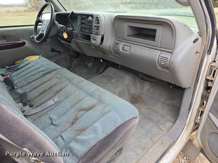 image for item DW3235 1998 Chevrolet C2500 flatbed pickup truck