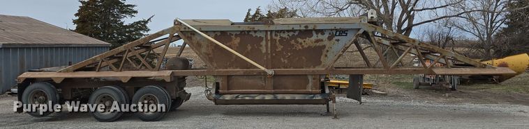 image for item DW3241 2016 Manac CPS bottom dump trailer