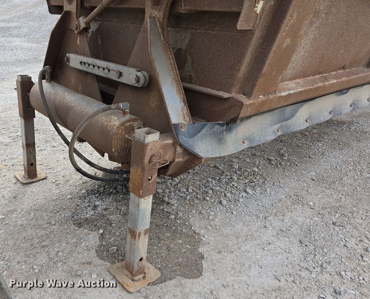 image for item DW3241 2016 Manac CPS bottom dump trailer