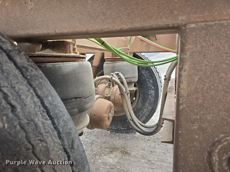 image for item DW3241 2016 Manac CPS bottom dump trailer