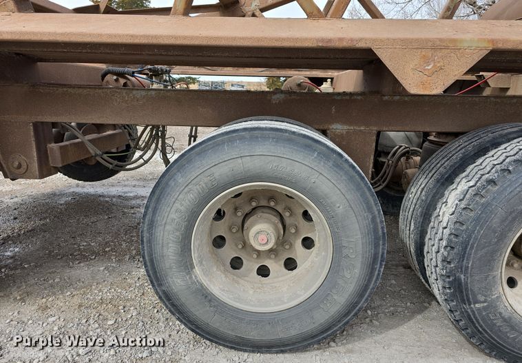 image for item DW3241 2016 Manac CPS bottom dump trailer