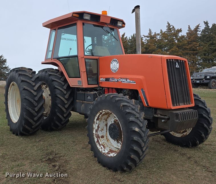 image for item DW3243 1985 Allis-Chalmers 8050 MFWD tractor
