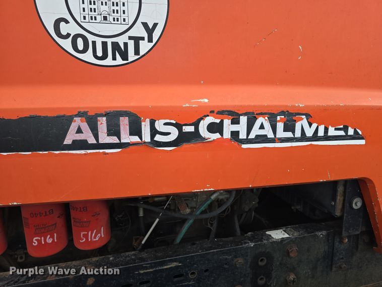 image for item DW3243 1985 Allis-Chalmers 8050 MFWD tractor
