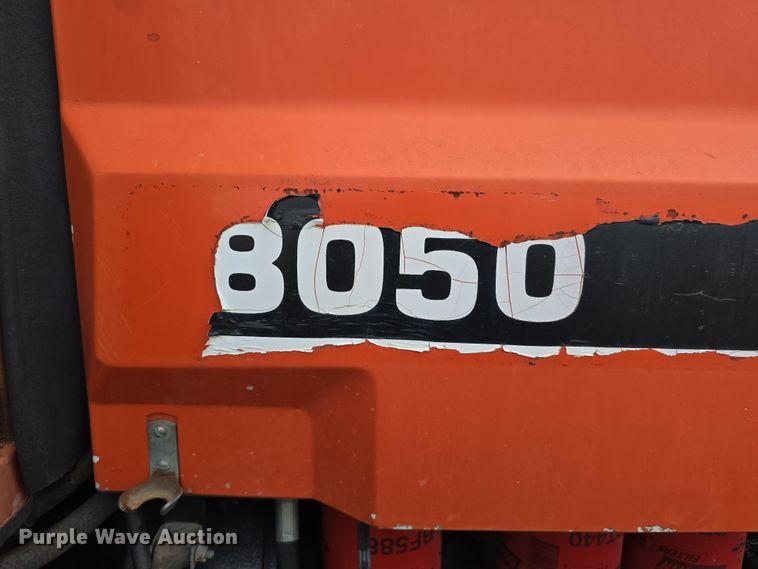 image for item DW3243 1985 Allis-Chalmers 8050 MFWD tractor