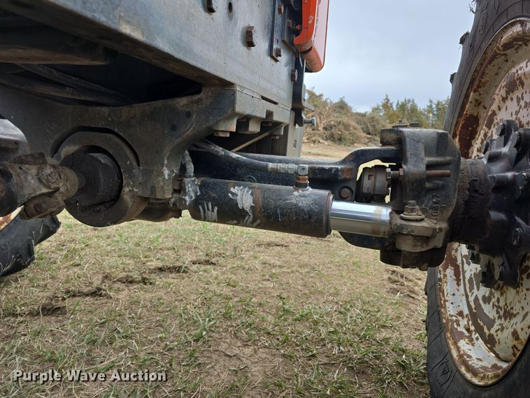 image for item DW3243 1985 Allis-Chalmers 8050 MFWD tractor