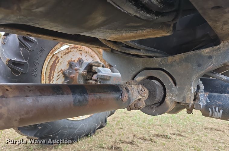 image for item DW3243 1985 Allis-Chalmers 8050 MFWD tractor