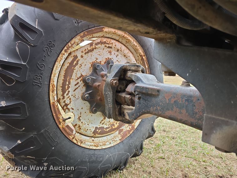 image for item DW3243 1985 Allis-Chalmers 8050 MFWD tractor