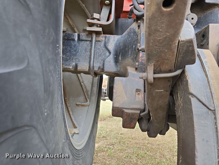 image for item DW3243 1985 Allis-Chalmers 8050 MFWD tractor