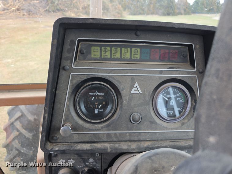 image for item DW3243 1985 Allis-Chalmers 8050 MFWD tractor