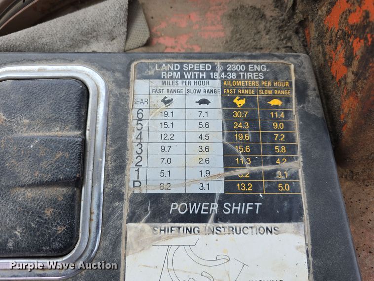 image for item DW3243 1985 Allis-Chalmers 8050 MFWD tractor