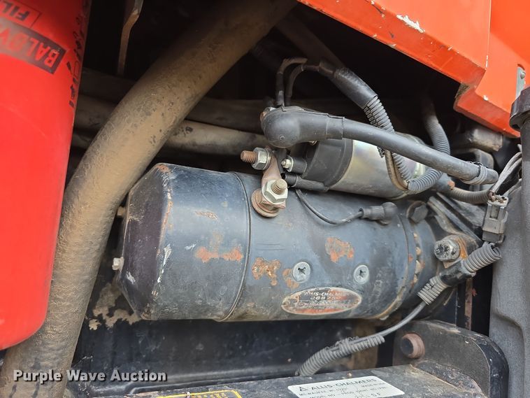 image for item DW3243 1985 Allis-Chalmers 8050 MFWD tractor